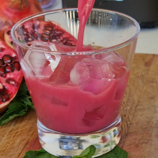 4 Juice recipes For Women's Health!