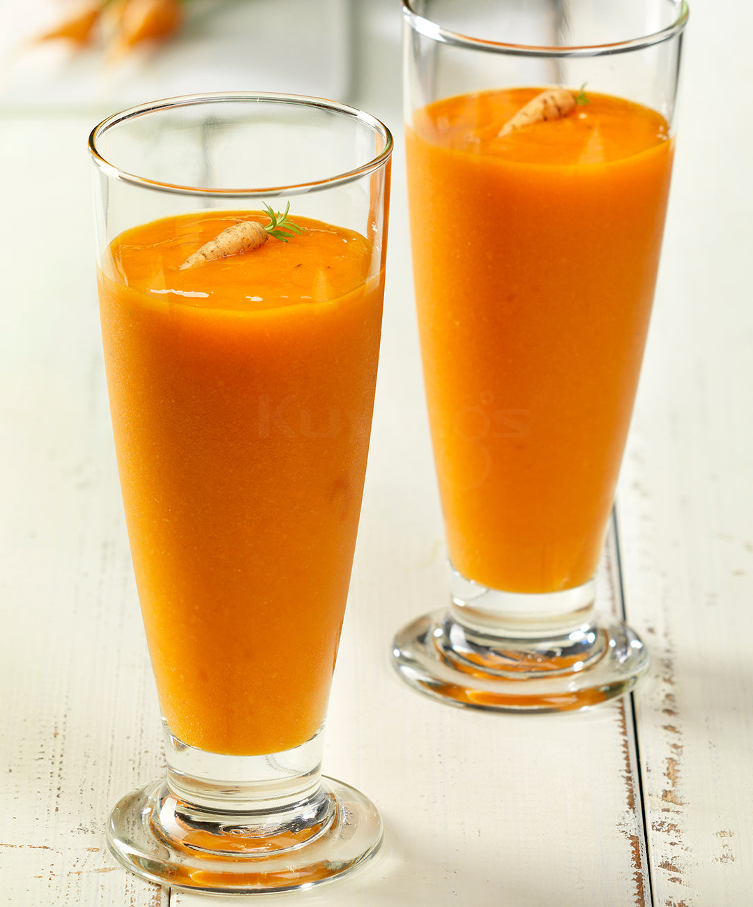 Ripe Persimmon Carrot Juice