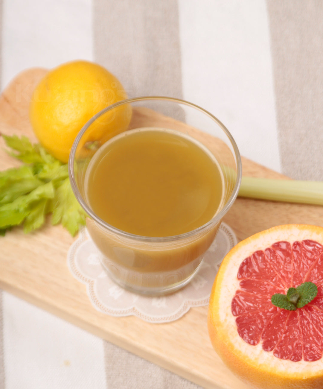 Gold Kiwi Grapefruit Juice