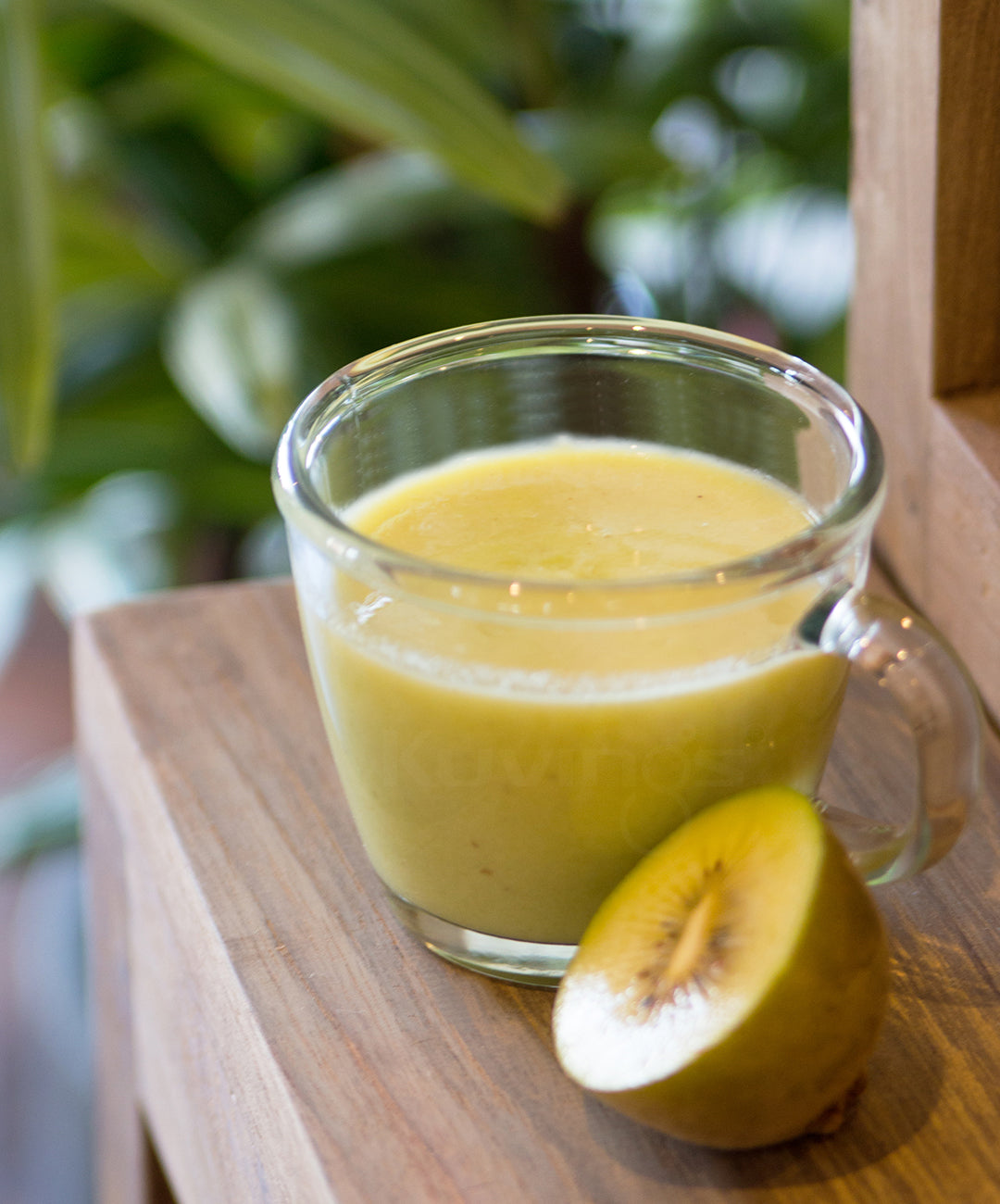 Gold Kiwi Pineapple Juice